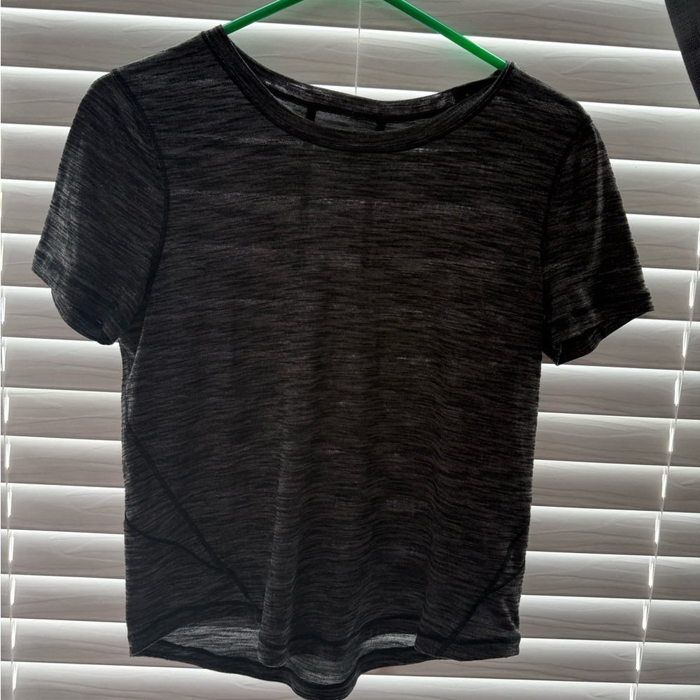 Lululemon active top